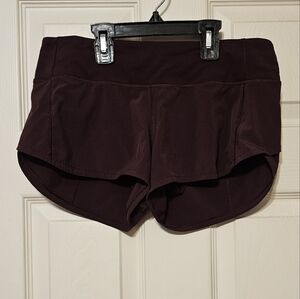 Lululemon 2.5" size 4 maroon